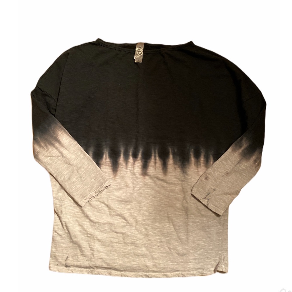 Go Couture Dip Dye Black and Gray Dolman top